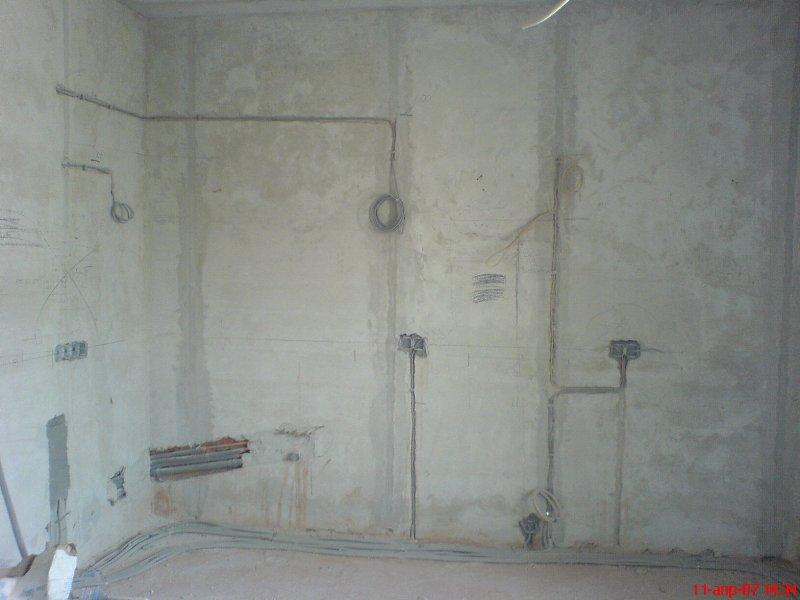 эл монтаж - в квартире кухня-столовая провода в стенах - DSC00031.JPG