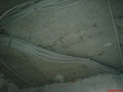 Электромонтаж в квартире - разводка по потолку - DSC00041.JPG