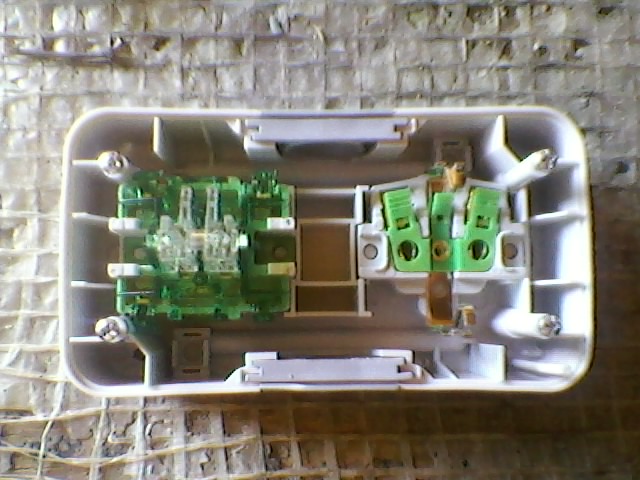 Блок из выключателя двухклавишного и розетки - SPM_A0007.jpg