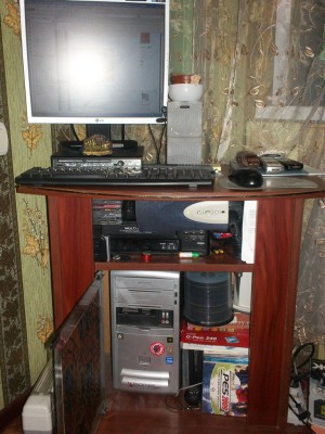 Наши компьютеры - рабочее место - 100_0287.JPG