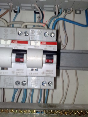 Не работает кнопка ТЕСТ на автомате - 250320111049.jpg