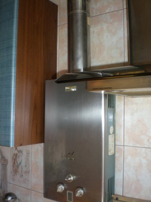 колонка на месте бывшей газовой трубы - DSCN0924