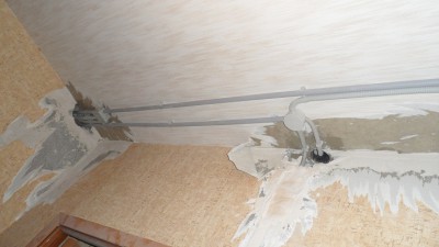 Электромонтаж в квартире - разводка по потолку - SAM_0302 (2).jpg
