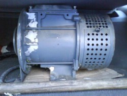 Сборка аналога военного бензогенератора сделанного в СССР - 001гена.JPG