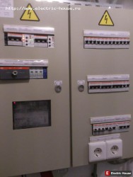 Что за штука в электрощите? - DSC_02561111