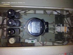 Дерется ток на кухне. - 20140329_191421