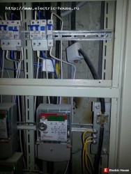 Почему сробатывает УЗО? - 20141022_180514 800x600.jpg