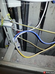 Почему сробатывает УЗО? - 20141022_180554 800x600.jpg