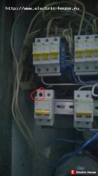 Сгорел провод в автомате - 1