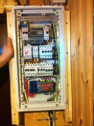 Как переделать щиток под 3 фазы - image-08-11-14-09-11