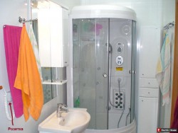 Розетка в ванной - DSC00661